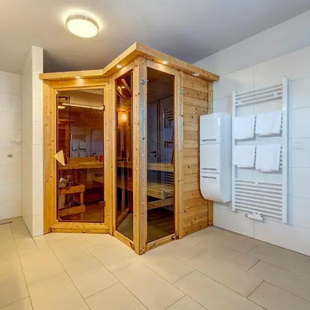 Meinholdstrasse Mit Eigener Sauna, Kamin, 4 Schlafzimmern Ca 500m Vom Ostseestrand Holiday home Koserow